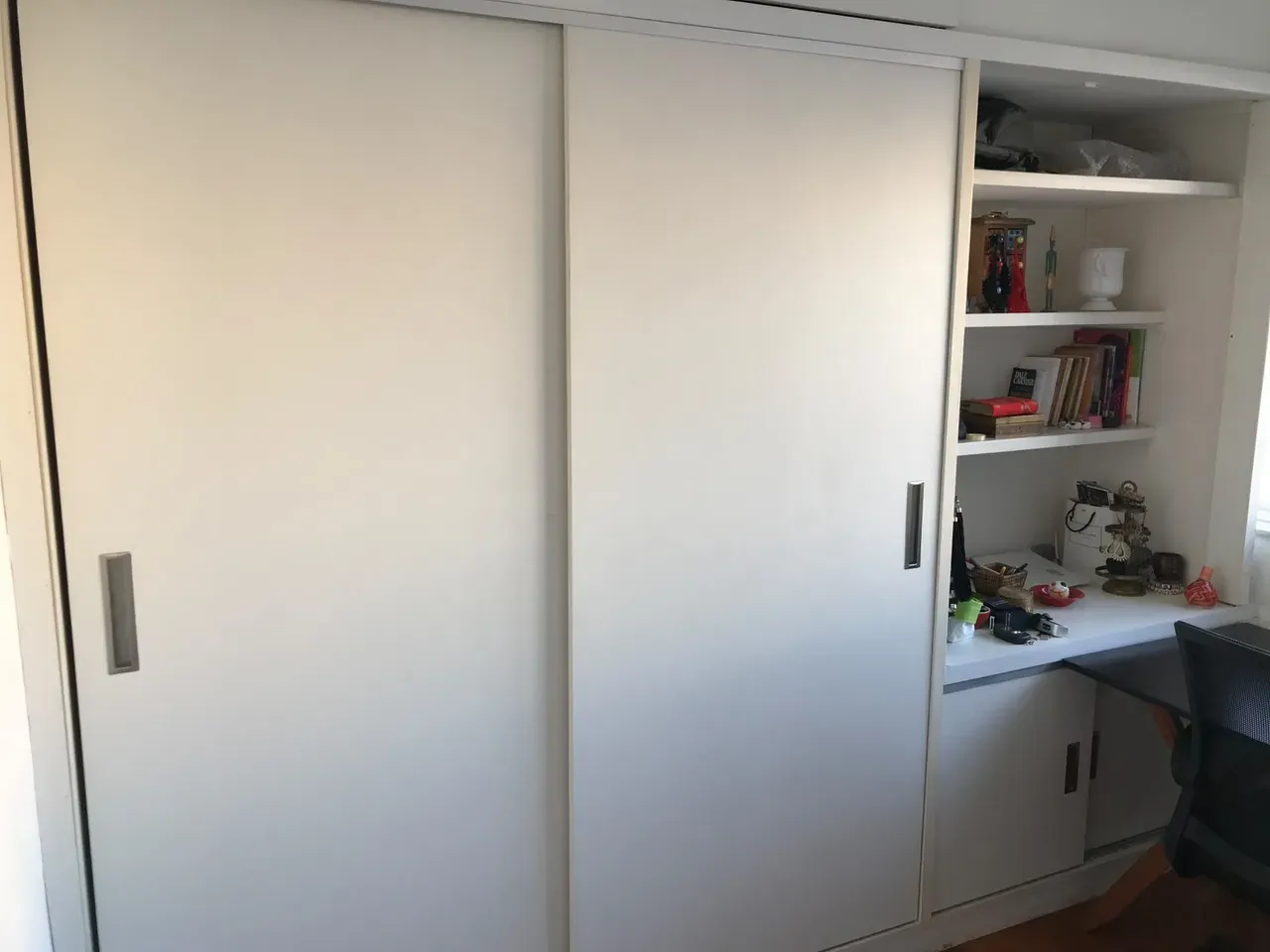 91 m² apartment with a washing machine and a home office — photo 8