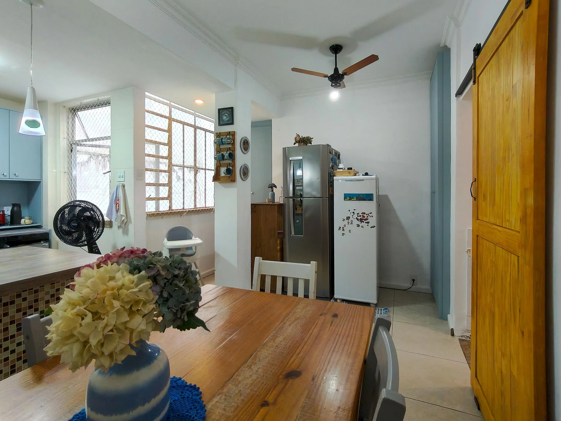 3-bedroom apartment with a mountain view in Rio de Janeiro — photo 5