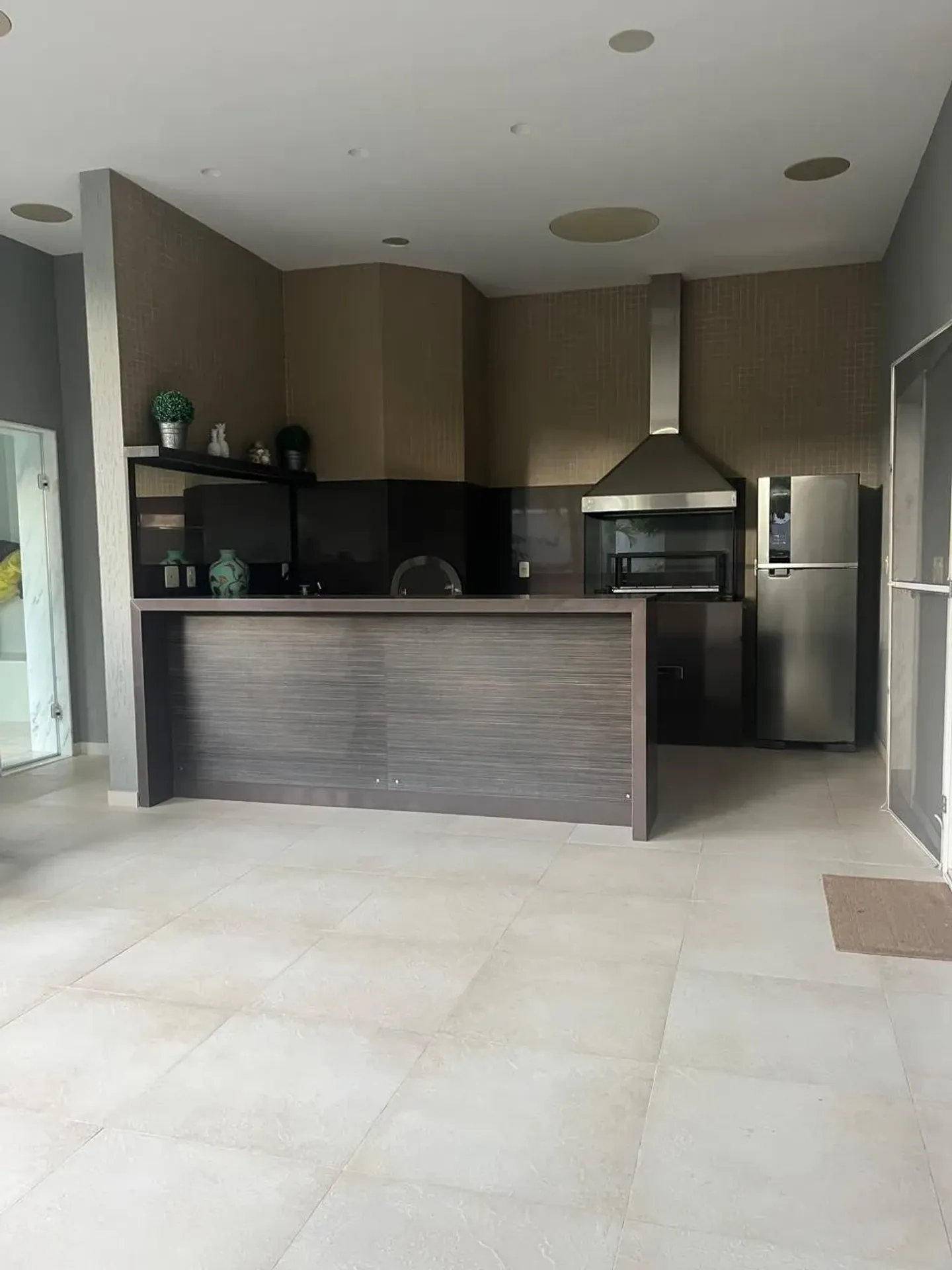 Furnished house with 5 en-suite bedrooms and 630 m² — photo 55