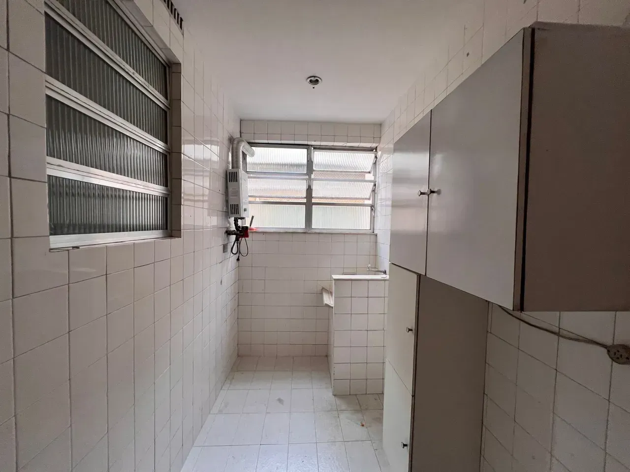 3-bedroom apartment with a walk-in closet in Rio de Janeiro — photo 20