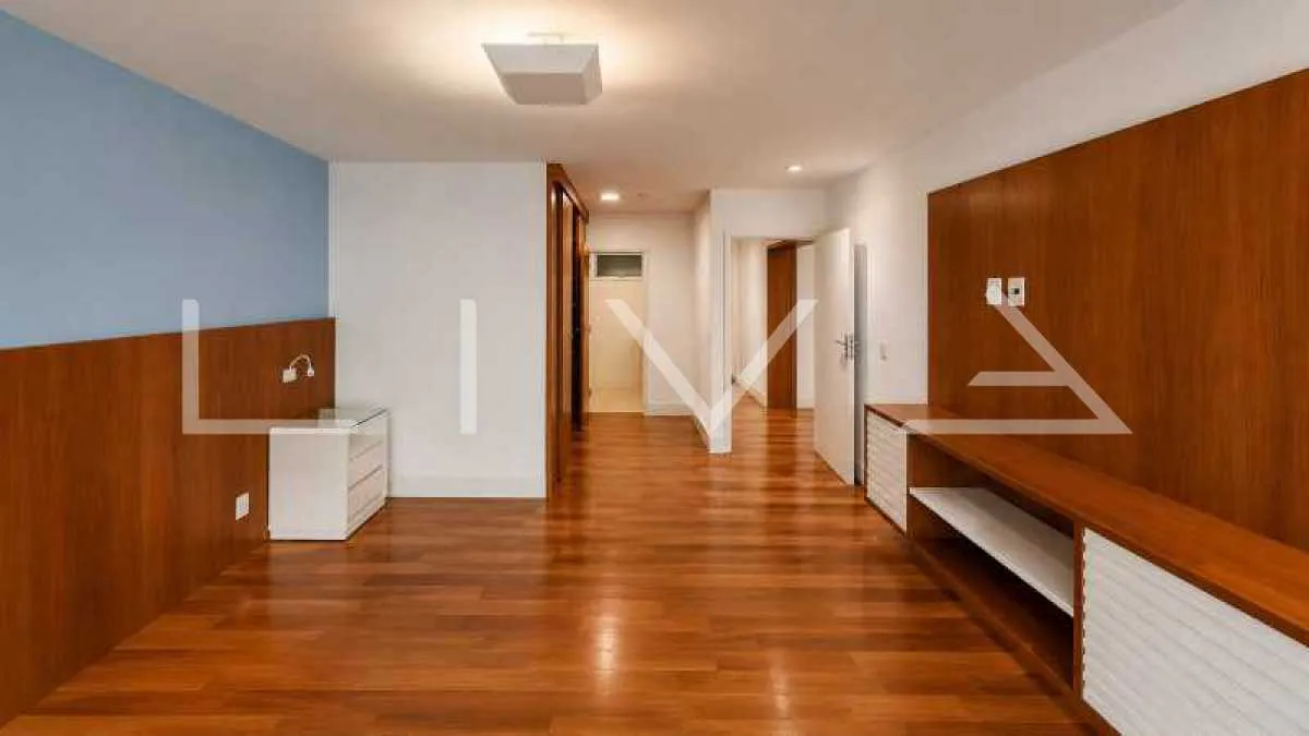 Water view in a 3-bedroom apartment, 260 m² — photo 26