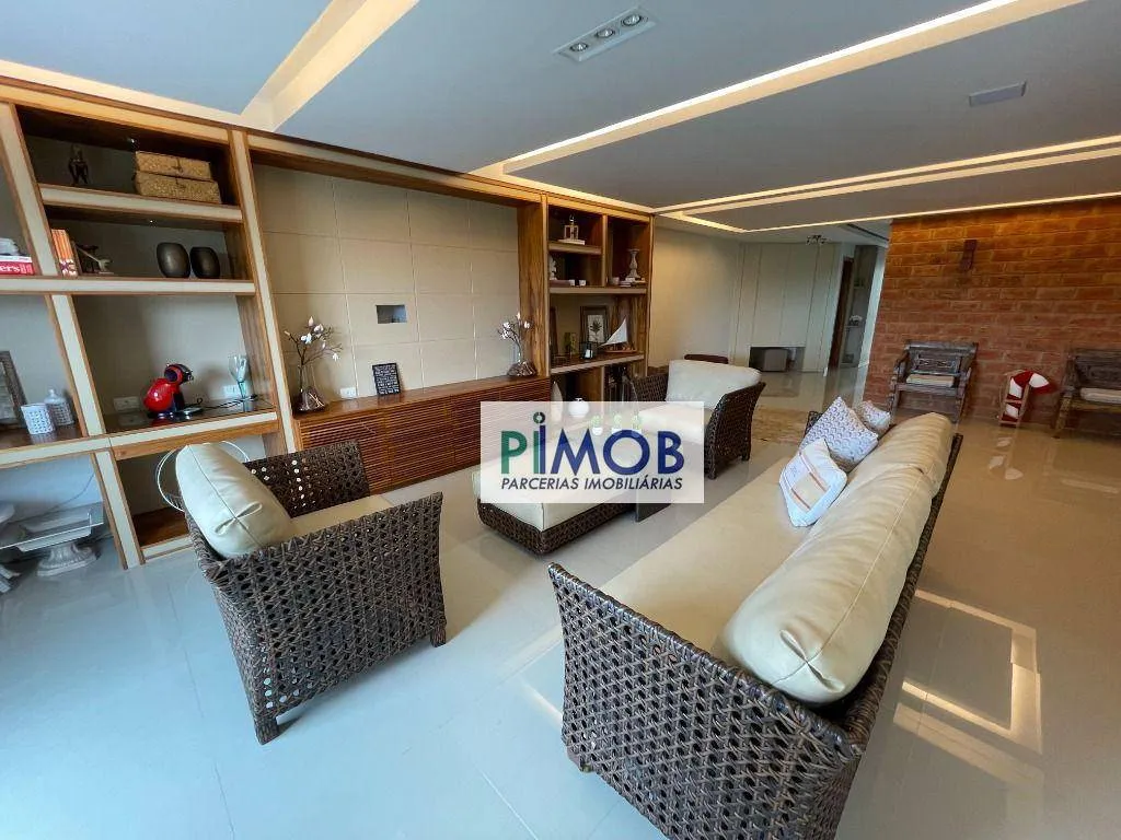 5 quartos e janelas do piso ao teto: apartamento de 400 m² — photo 21