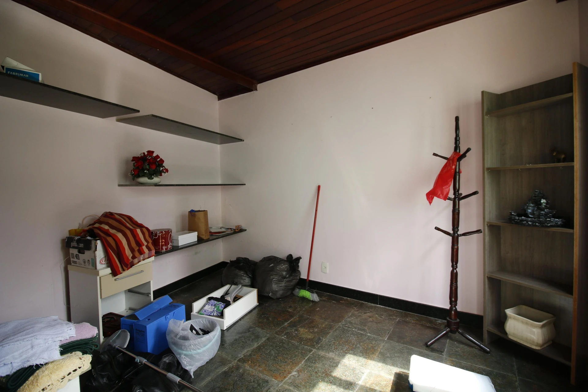 3-bedroom house with a garden — photo 52