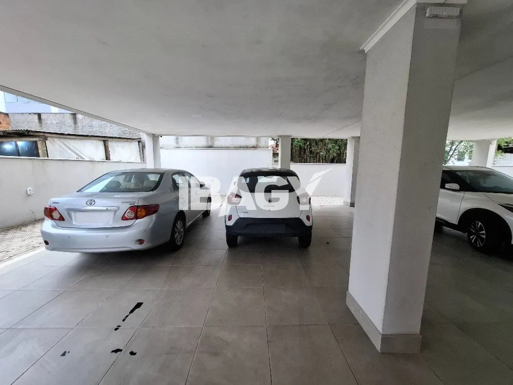 125 m² unfurnished apartment with 3 bedrooms — photo 22