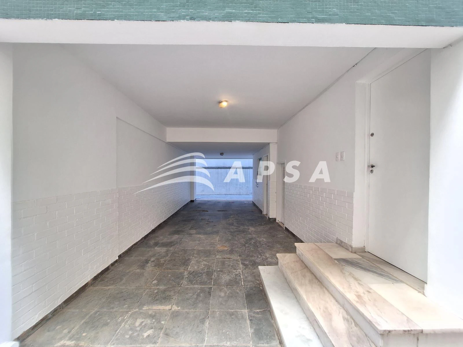 Apartamento triplex de 2 quartos com garagem para 2 carros — photo 20