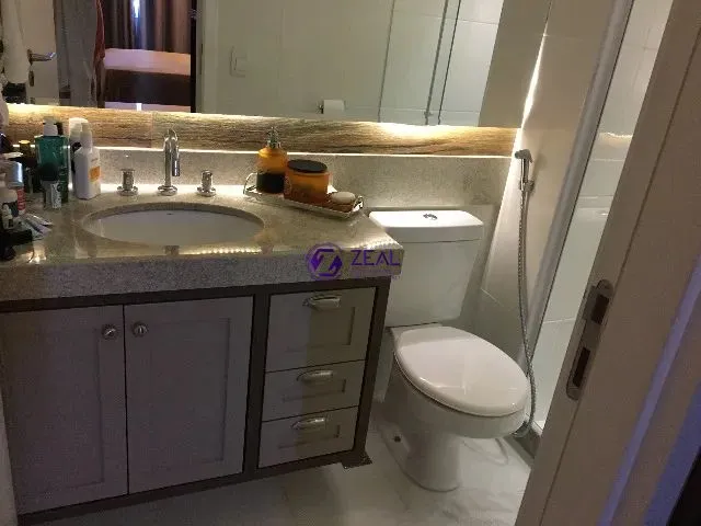 Furnished apartment with open-plan kitchen and 2 bedrooms — photo 16