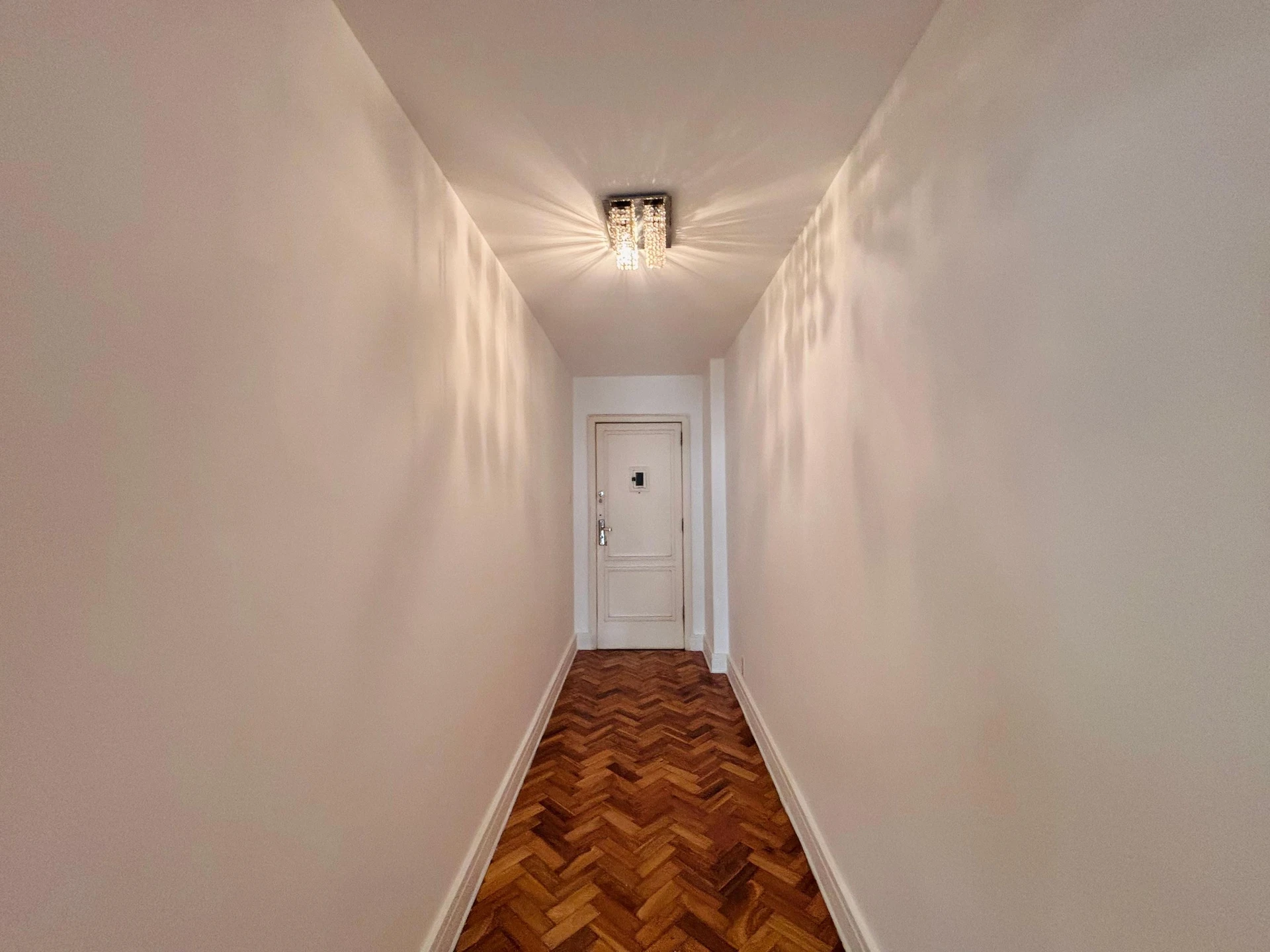 Apartamento mobiliado com 3 quartos e 2 banheiros — photo 18