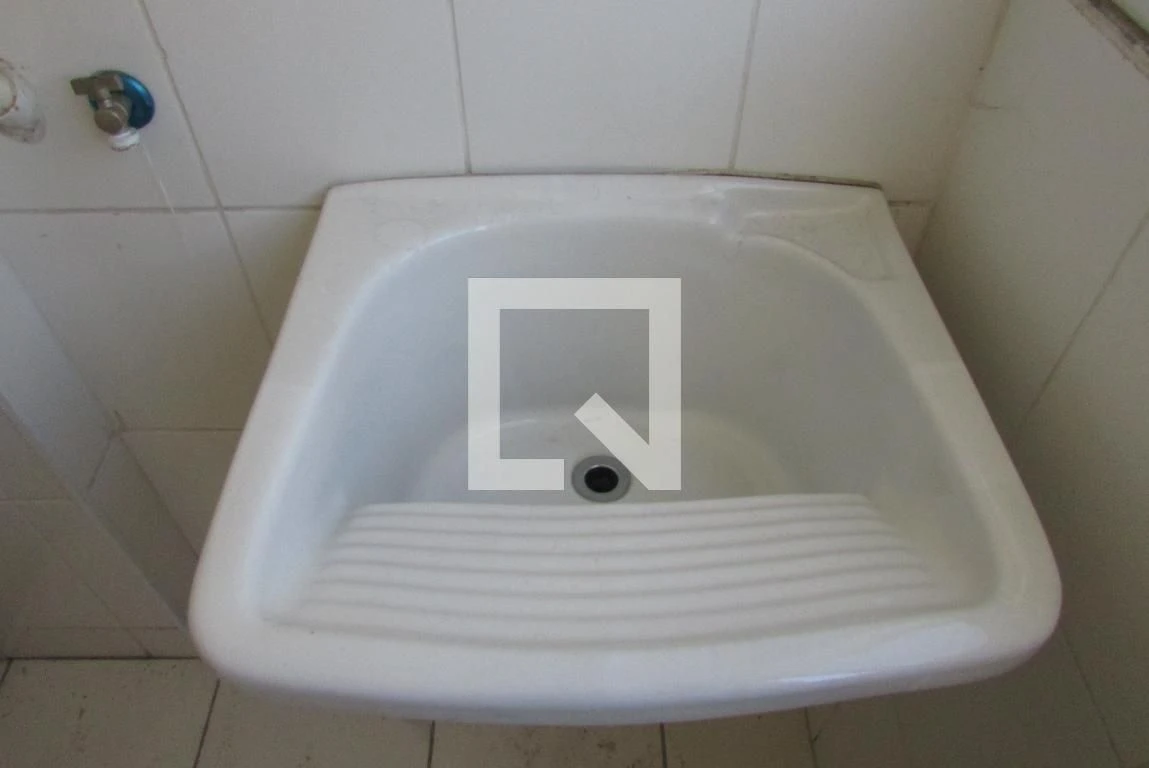Unfurnished 2-bedroom apartment with 1 parking space — photo 36