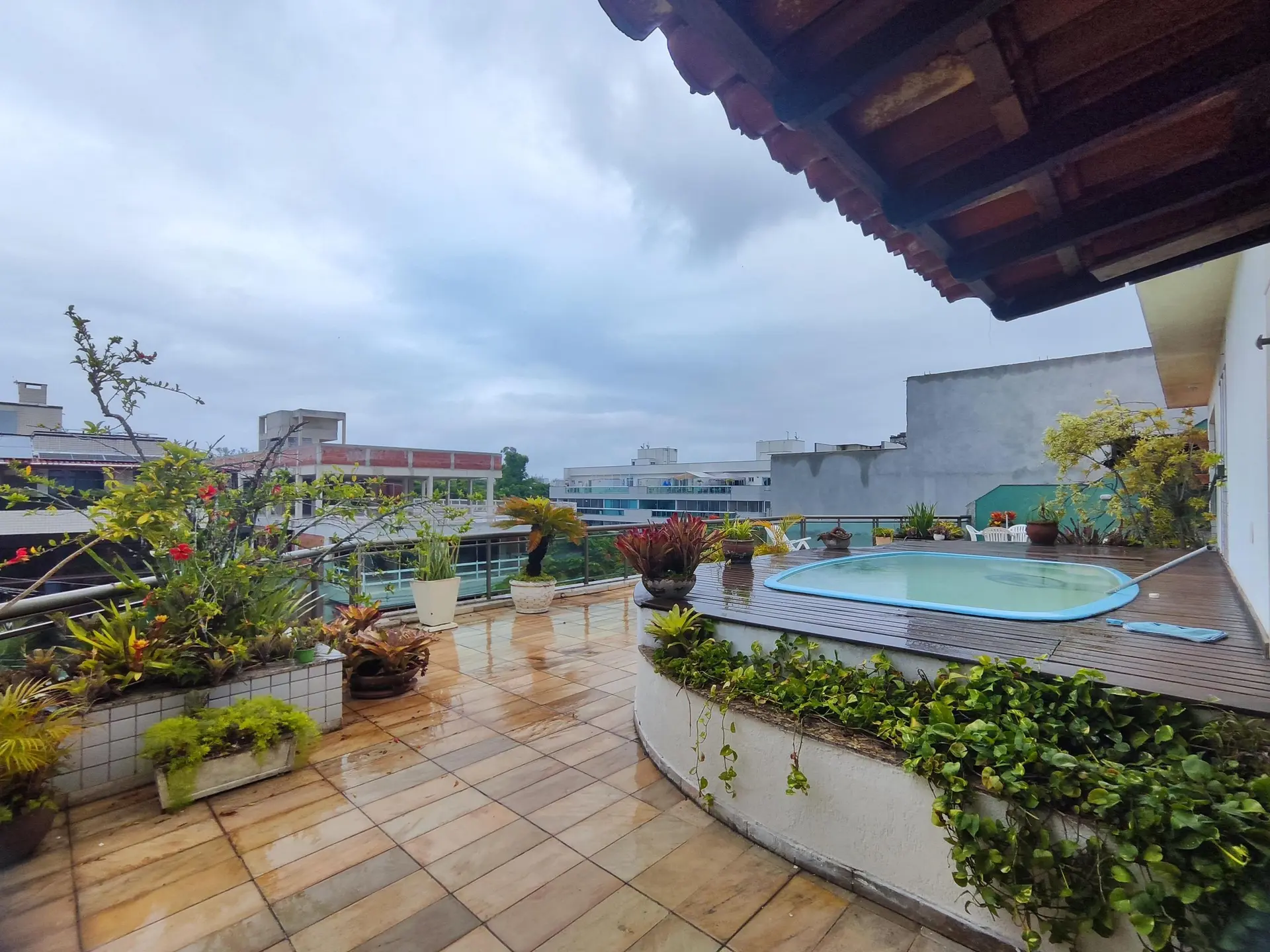Apartamento amueblado de 5 dormitorios y jardín privado — photo 2