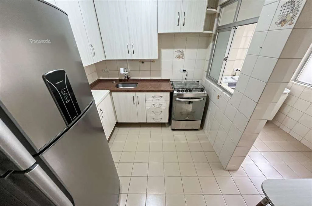 Furnished 2-bedroom apartment with balcony and 55 m² — photo 2