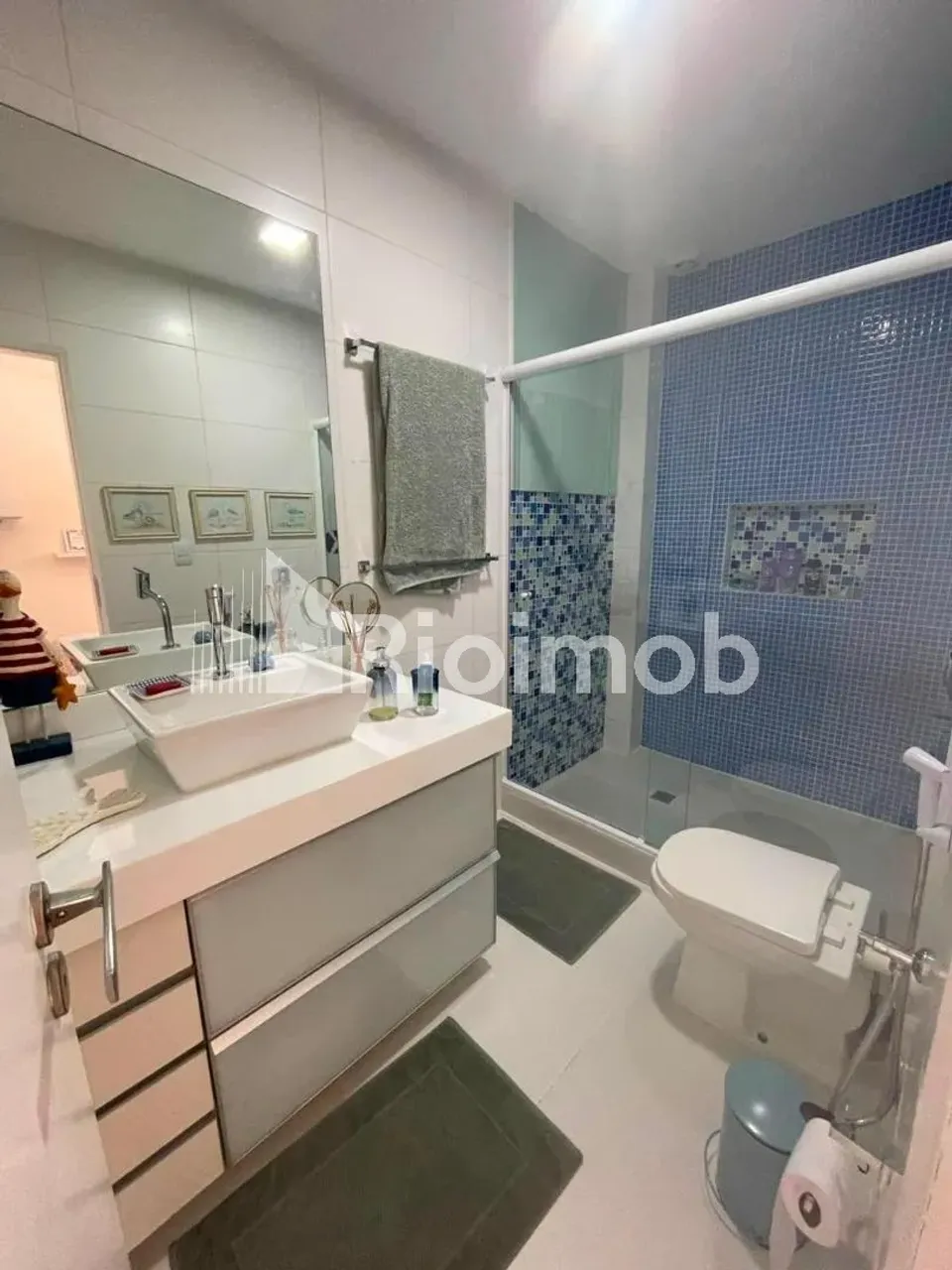 Furnished house with 5 bedrooms and 5 bathrooms — photo 16