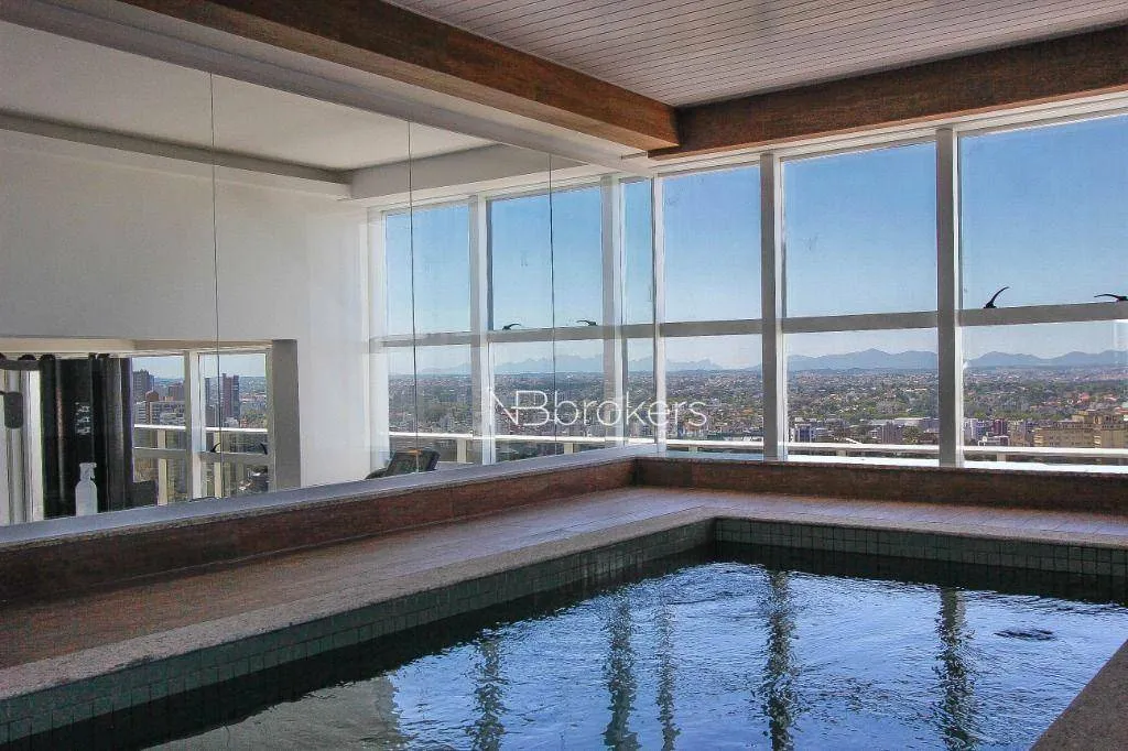 2-bedroom apartment with suite, balcony and private BBQ — photo 61
