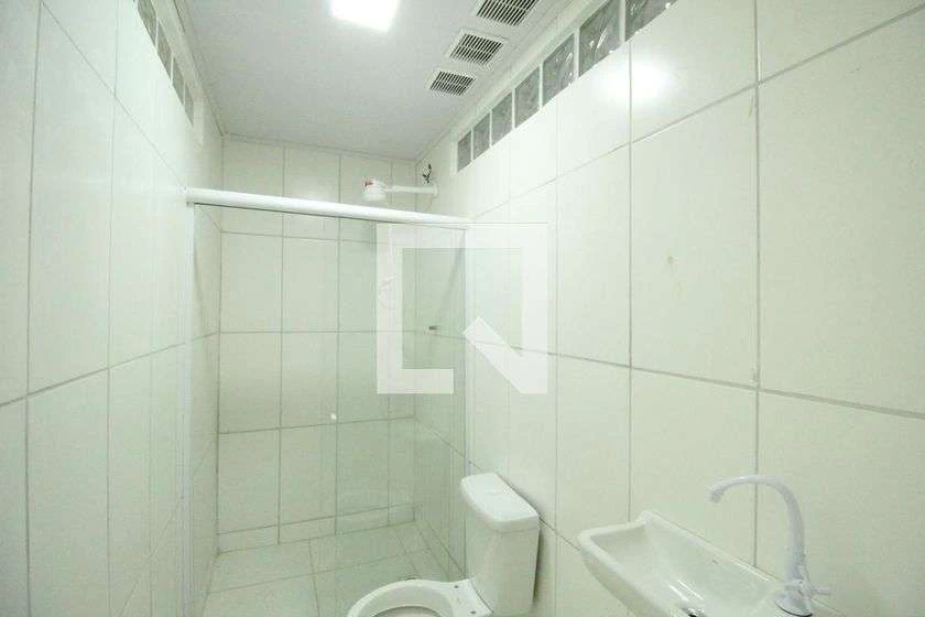 155 m² rental with 2 bedrooms and private garden — photo 25