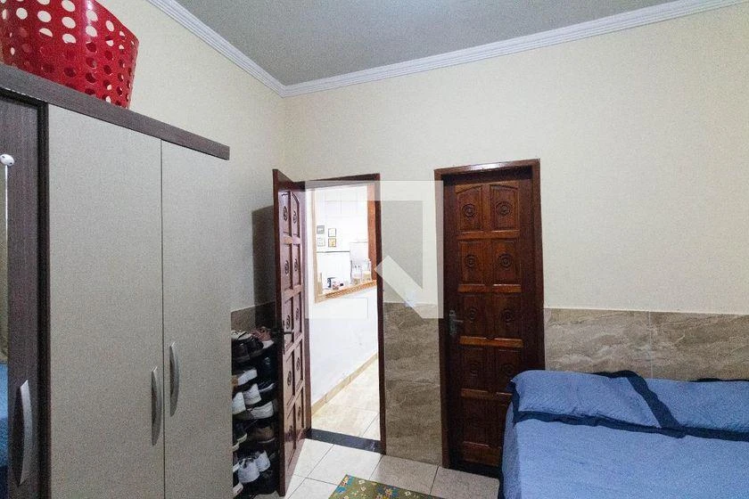Casa de 5 quartos com espaço de home office — photo 21