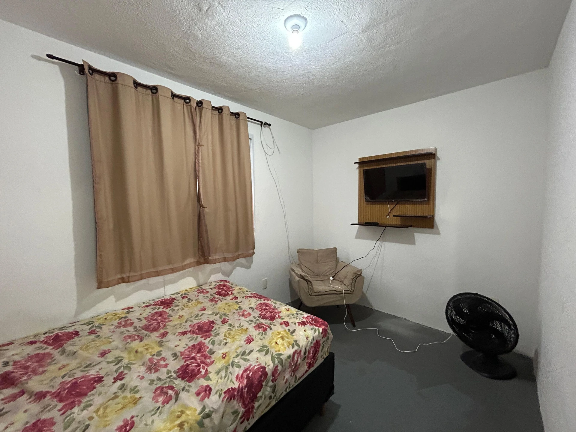 Apartamento amueblado con 2 dormitorios y 1 plaza — photo 26
