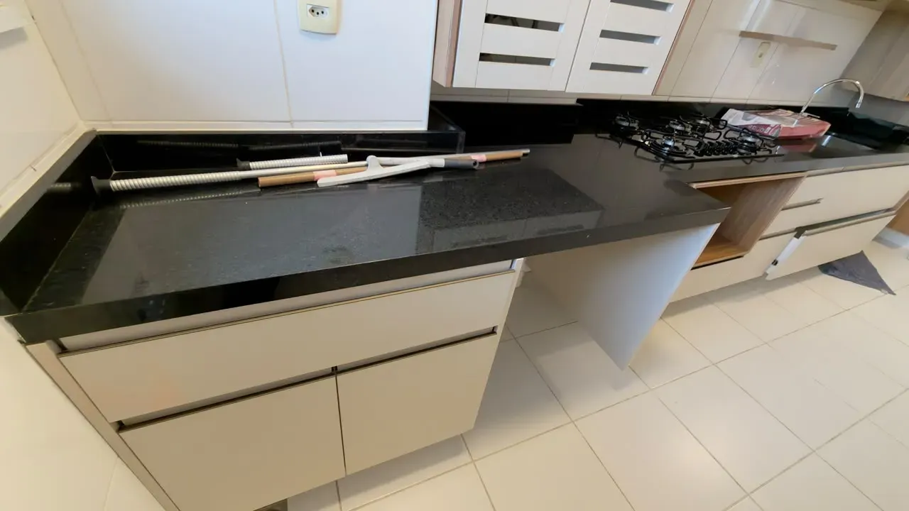 87 m² apartment with 2 bedrooms, enclosed balcony and garden — photo 23