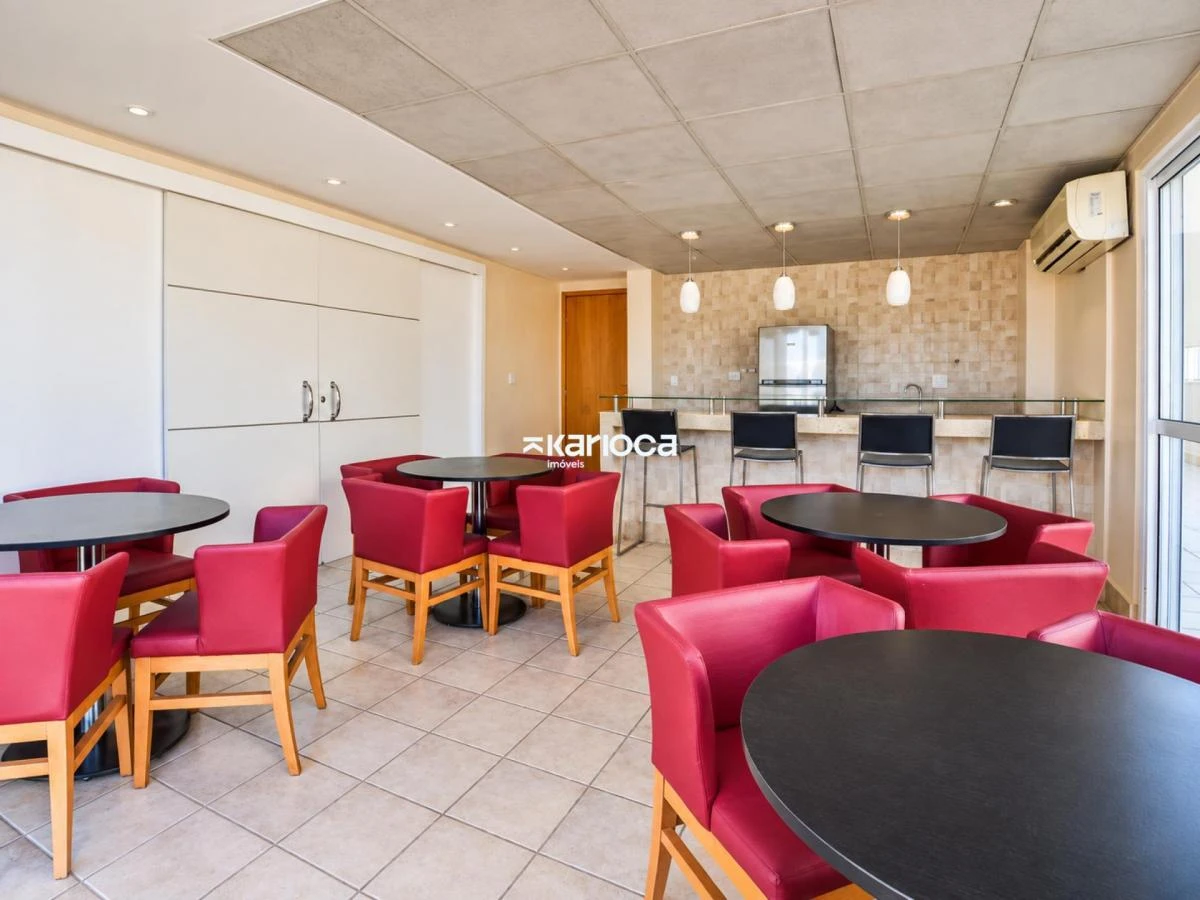 Mountain view in a 2-bedroom apartment, 64 m² — photo 17