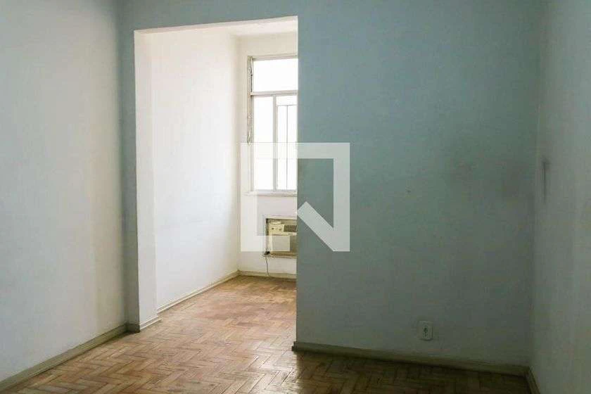 70 m² apartment with 2 bedrooms and a separate kitchen — photo 4