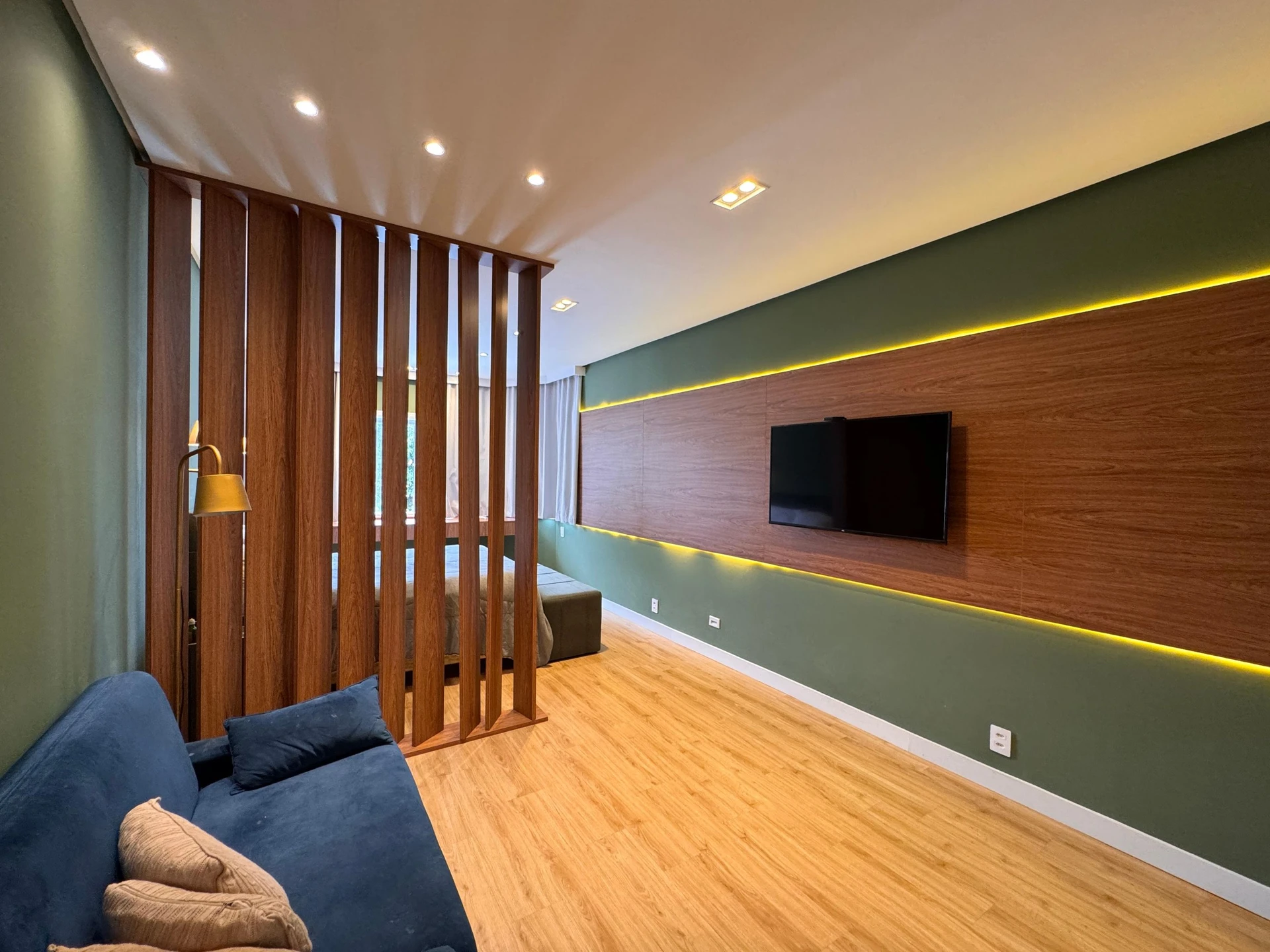 Furnished house, 550 m², with a bathtub — photo 87