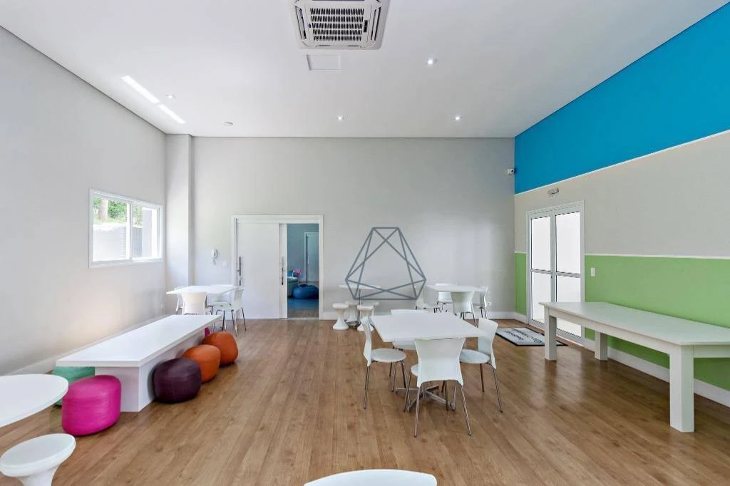 Furnished apartment with open-plan kitchen and 2 parking — photo 40