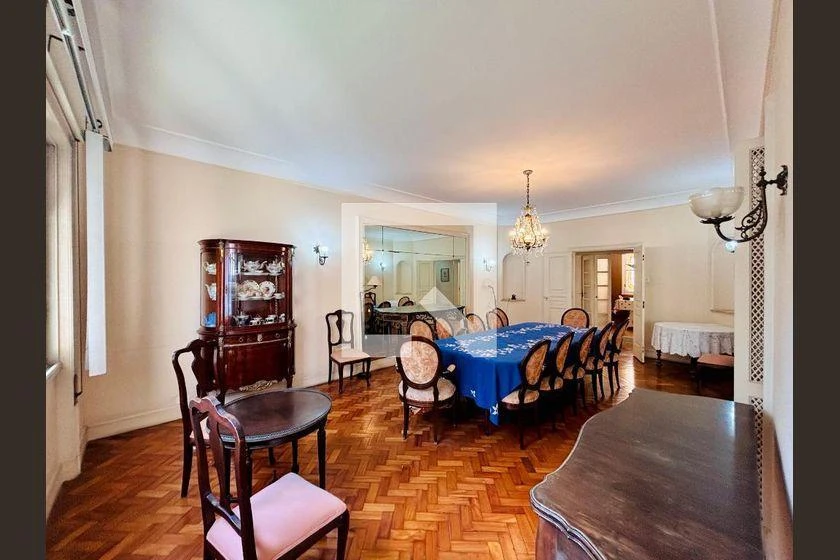 Furnished apartment, 348 m², with a glass-enclosed balcony — photo 18