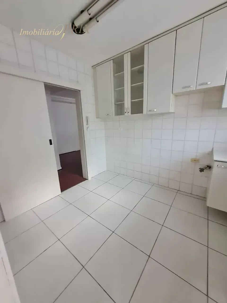 3-bedroom apartment with 90 m², balcony and 2 parking spots — photo 2