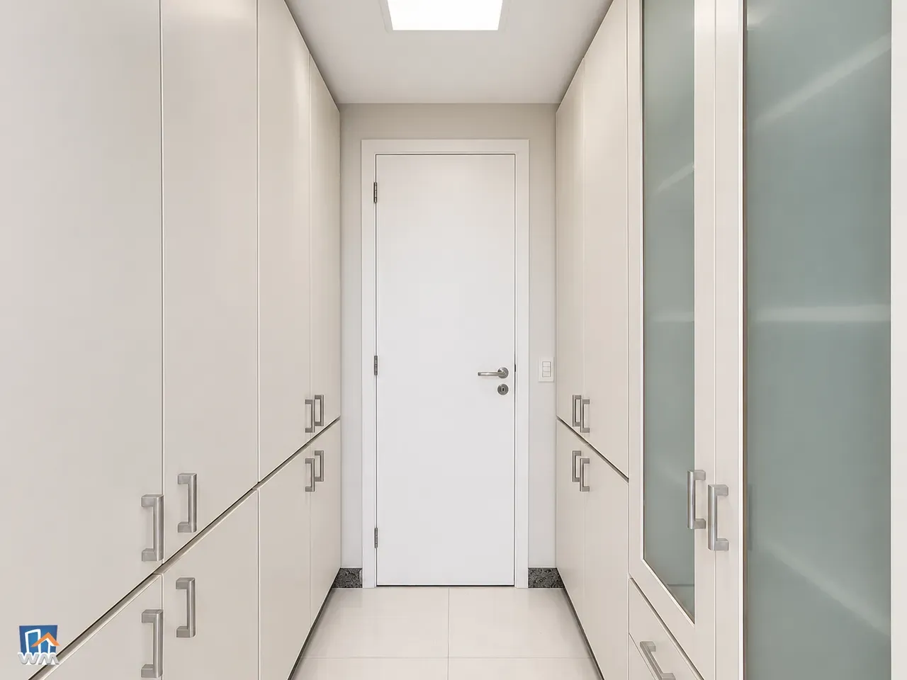 Apartamento de 4 quartos com 315 m² e varanda envidraçada — photo 21