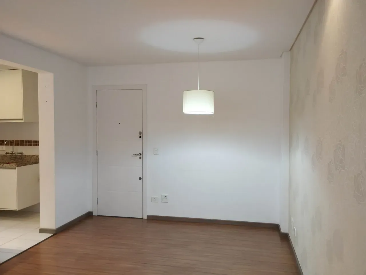Home office in a 2-bedroom apartment, 60 m² — photo 9