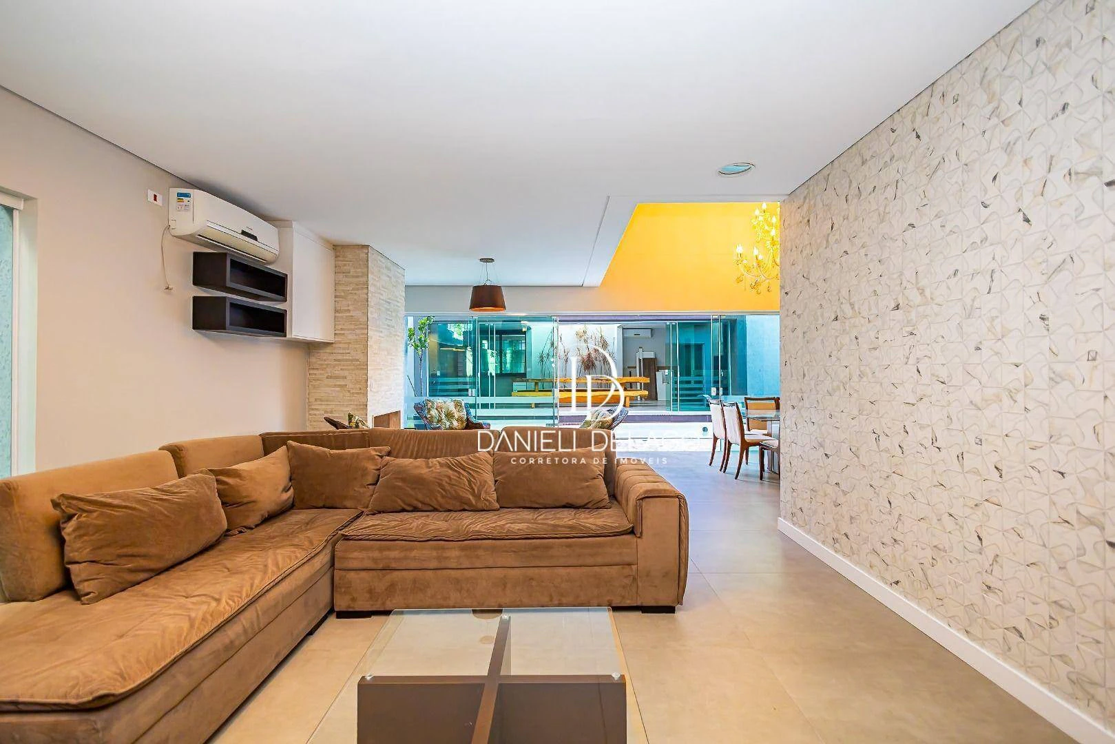 3-bedroom house with a garden in Curitiba — photo 19