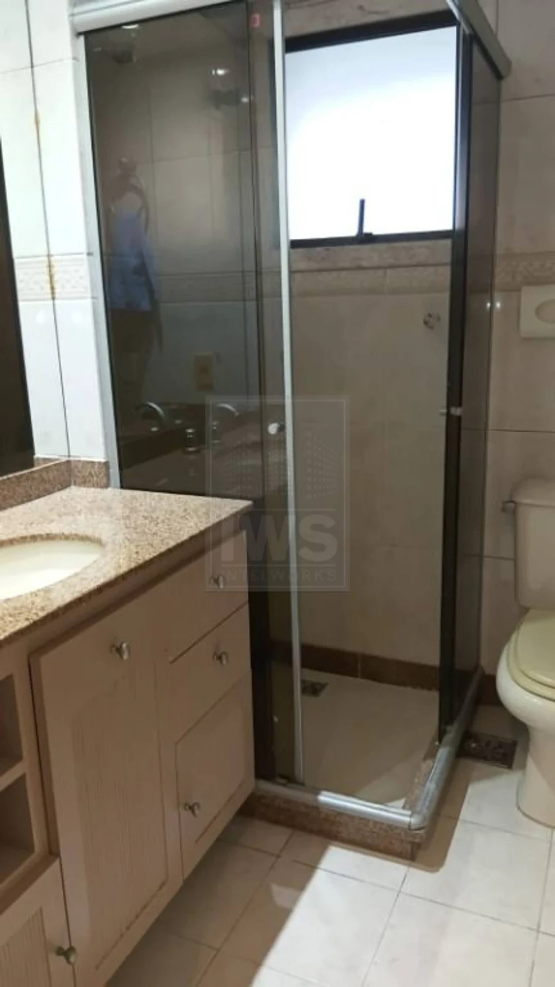3-bedroom apartment in a building with a sauna — photo 24