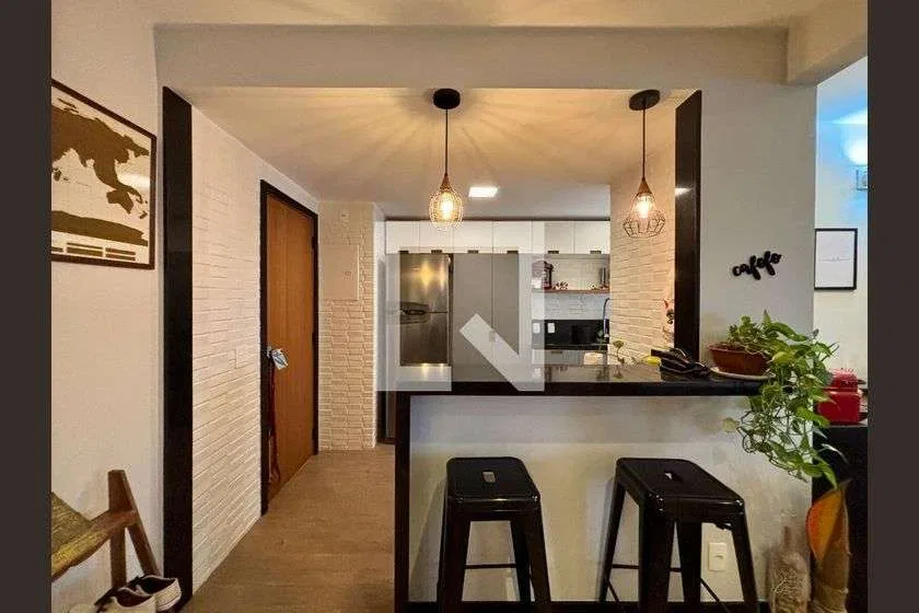Renovated 2-bedroom apartment with city view, 85 m² — photo 23