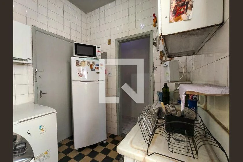 3-bedroom apartment with a home office — photo 29
