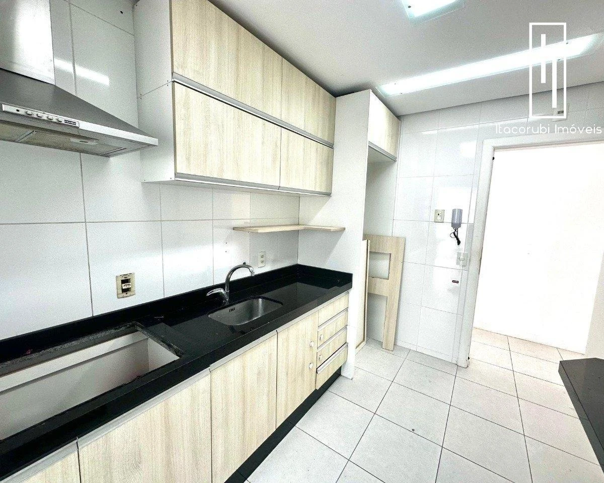 Apartamento com 3 dormitórios e 118 m², 1 suíte