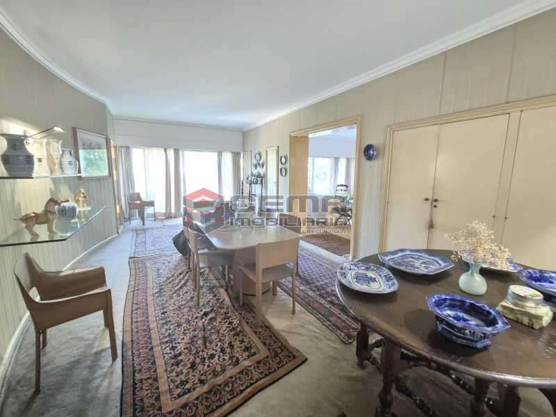 Apartamento mobiliado com 4 quartos e varanda — photo 12