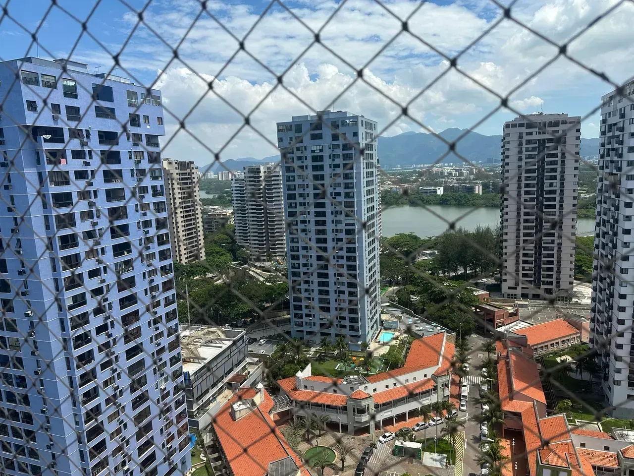 Furnished 1-bedroom apartment with 60 m² and parking — photo 16