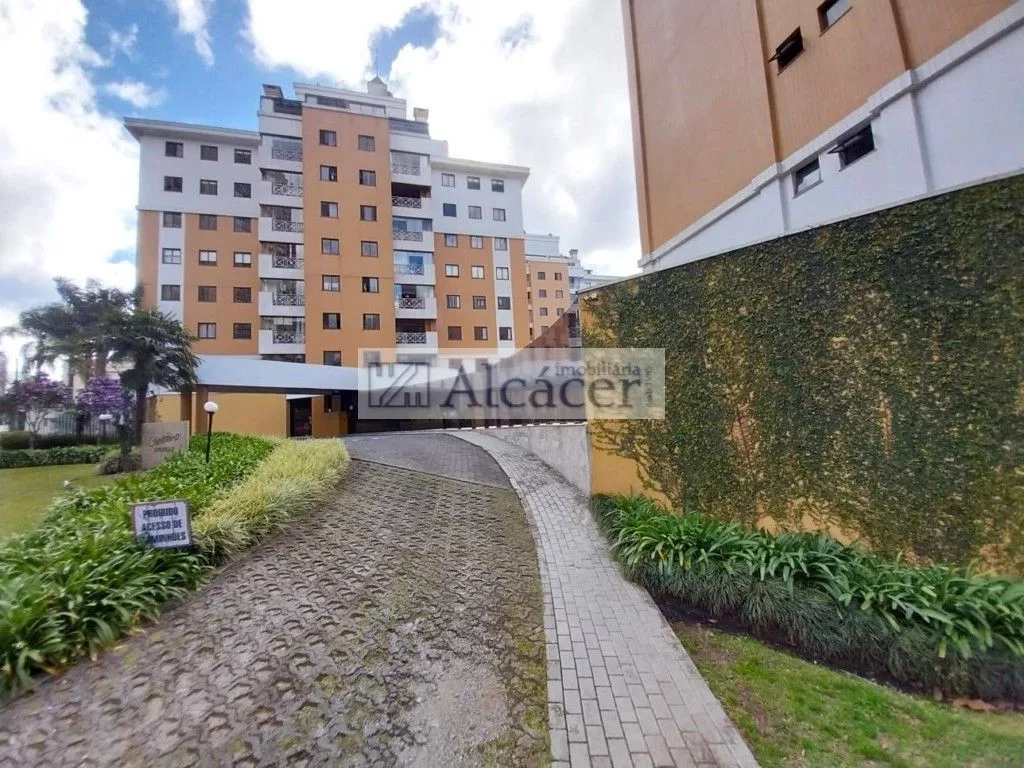 3-bedroom apartment in a building with a gym — photo 22