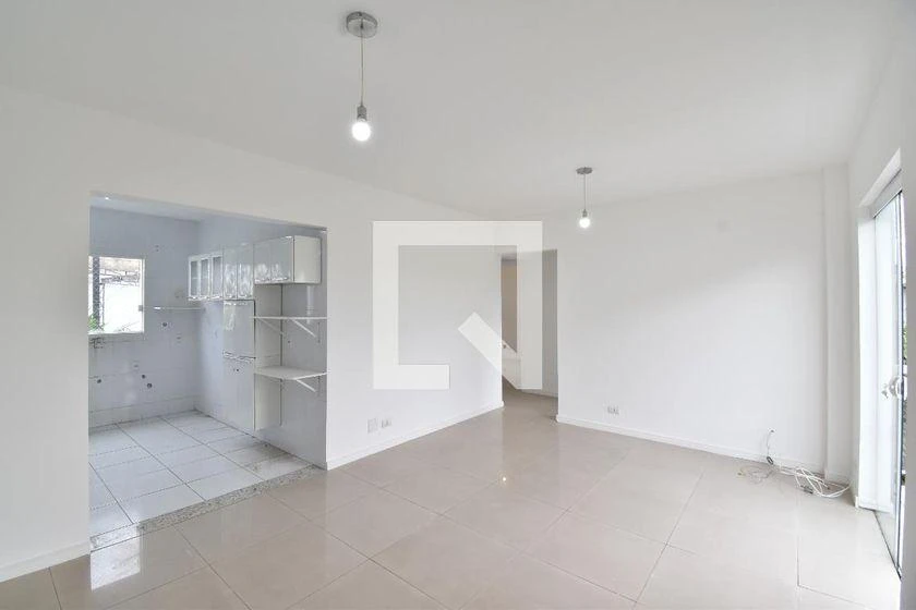 Unfurnished 3-bedroom apartment with open-plan kitchen, 96 m²