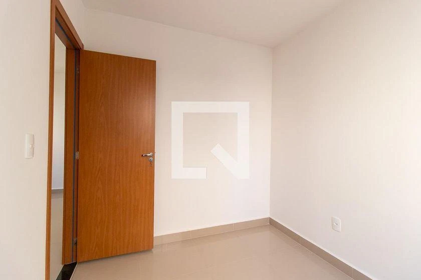 Apartamento de 2 quartos em condomínio com piscina — photo 11