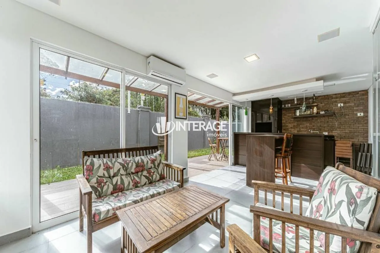 Furnished 4-bedroom house with an open-plan kitchen — photo 5