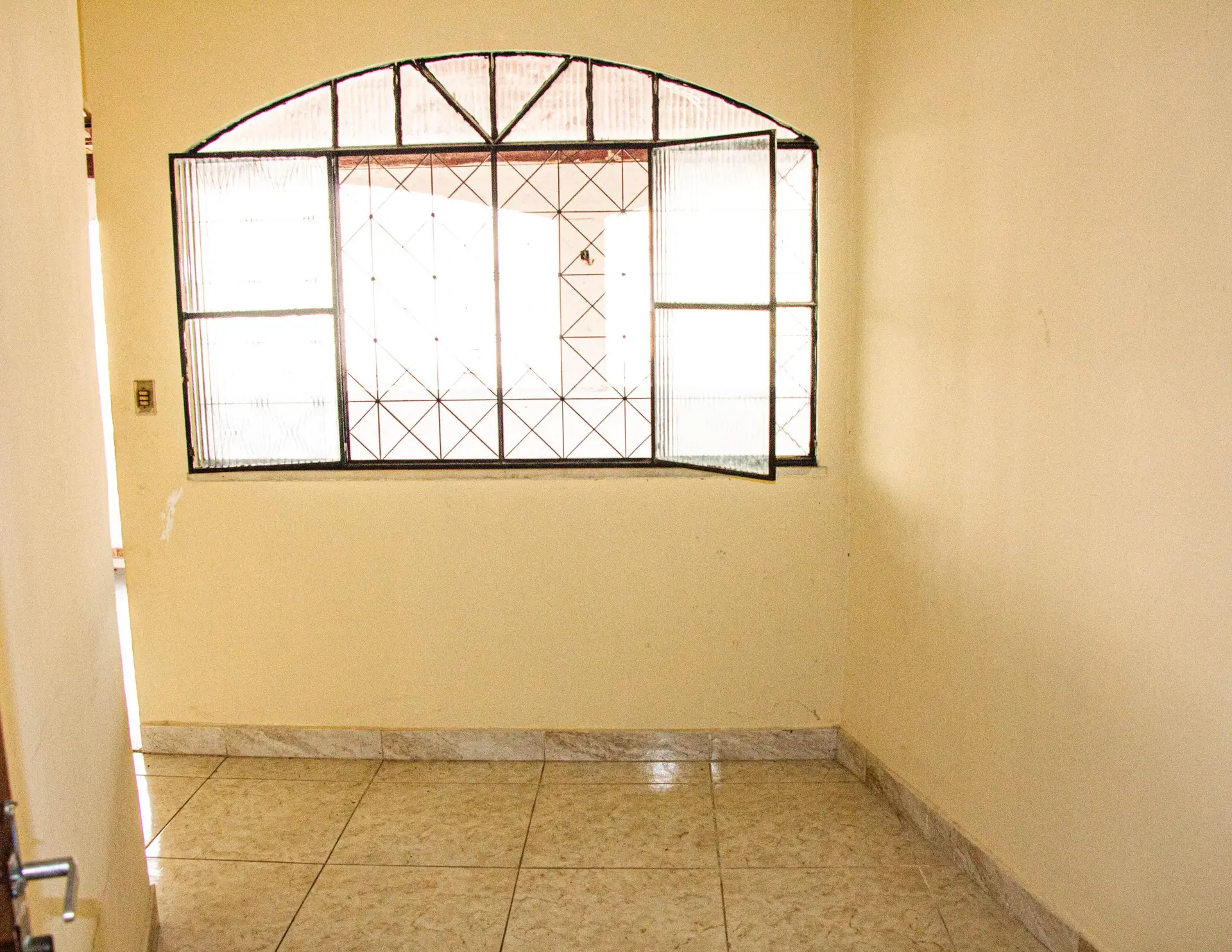 Furnished house with 1 bedroom, 1 bathroom, 2 parking — photo 30
