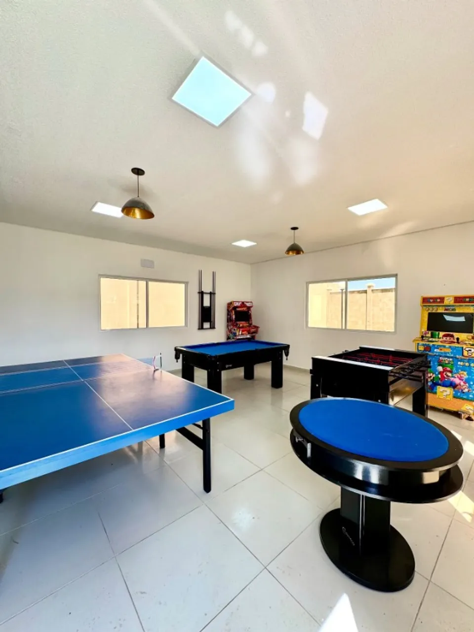 Apartamento de 2 quartos em condomínio com academia — photo 17