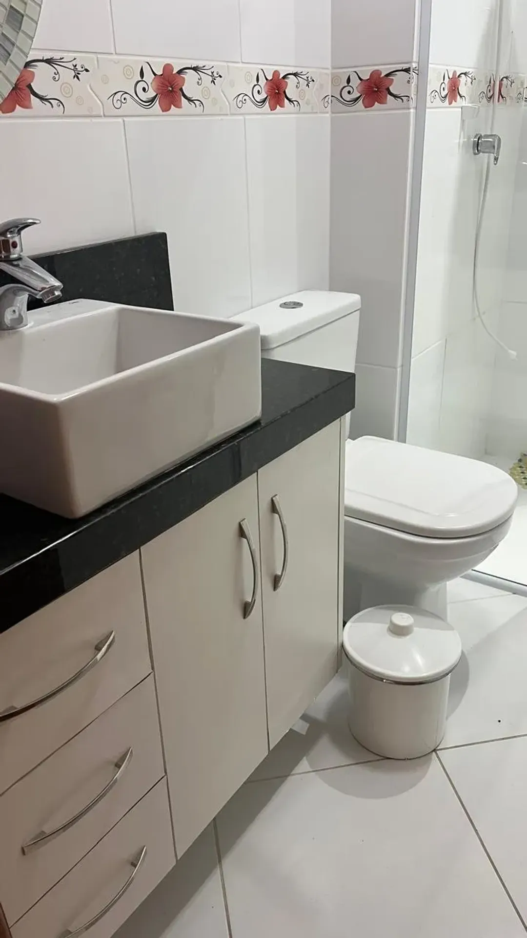 Apartamento térreo mobiliado com 2 quartos e fogão a gás — photo 10