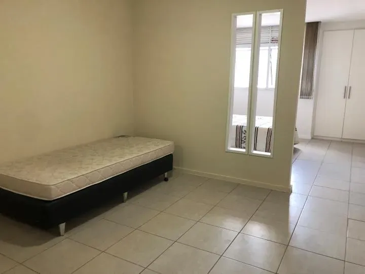 Furnished 39 m² apartment with a glassed-in balcony — photo 10