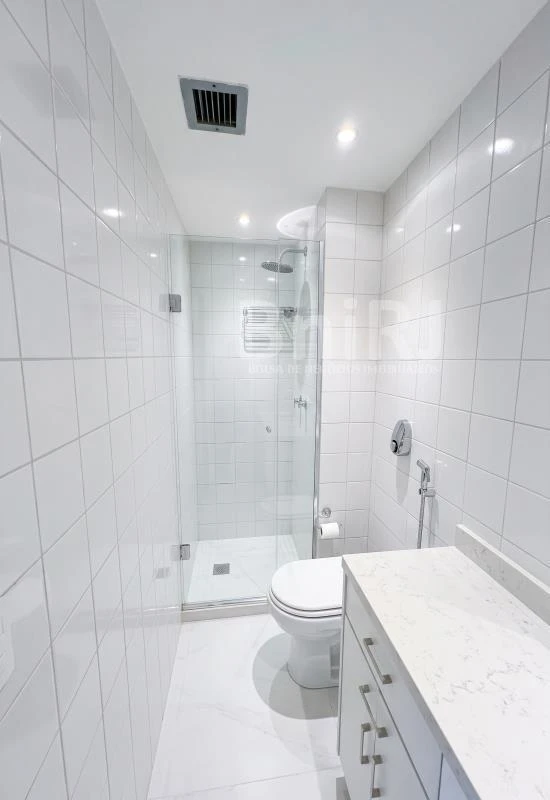 Apartamento de 4 quartos com máquina de lavar — photo 3