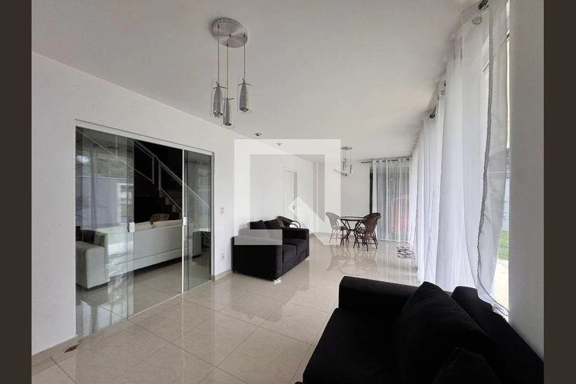 Casa em condomínio com 6 quartos e 6 banheiros — photo 11