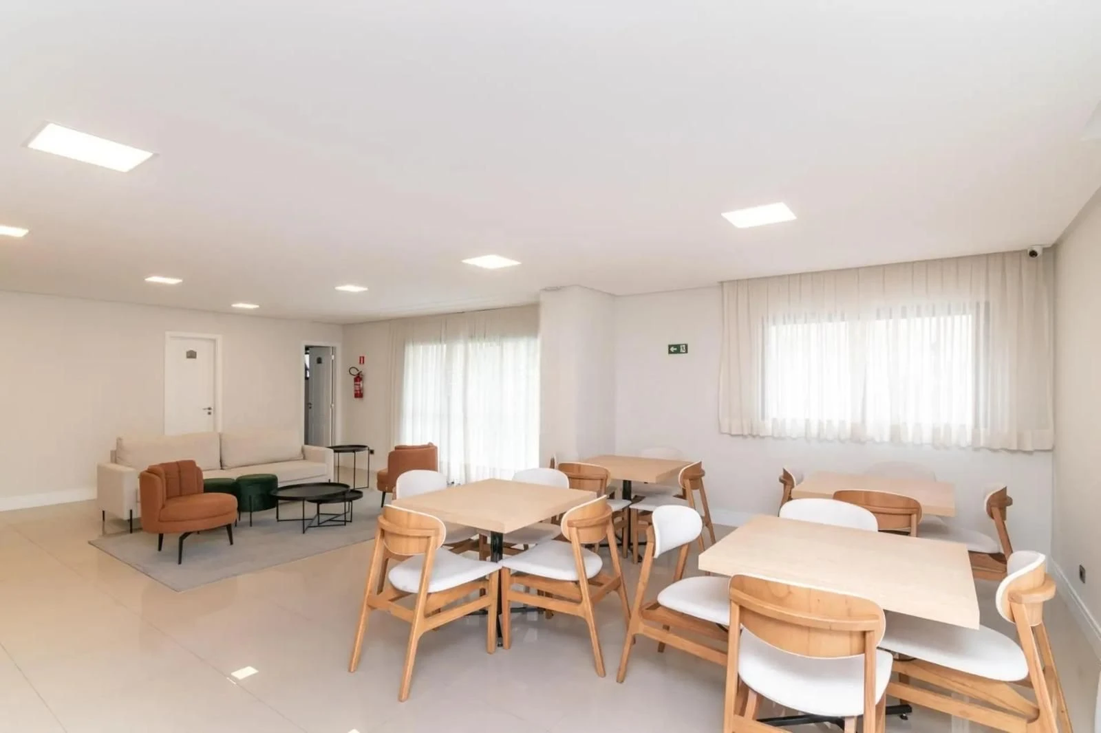 152 m² apartment with a home office and a dishwasher — photo 4
