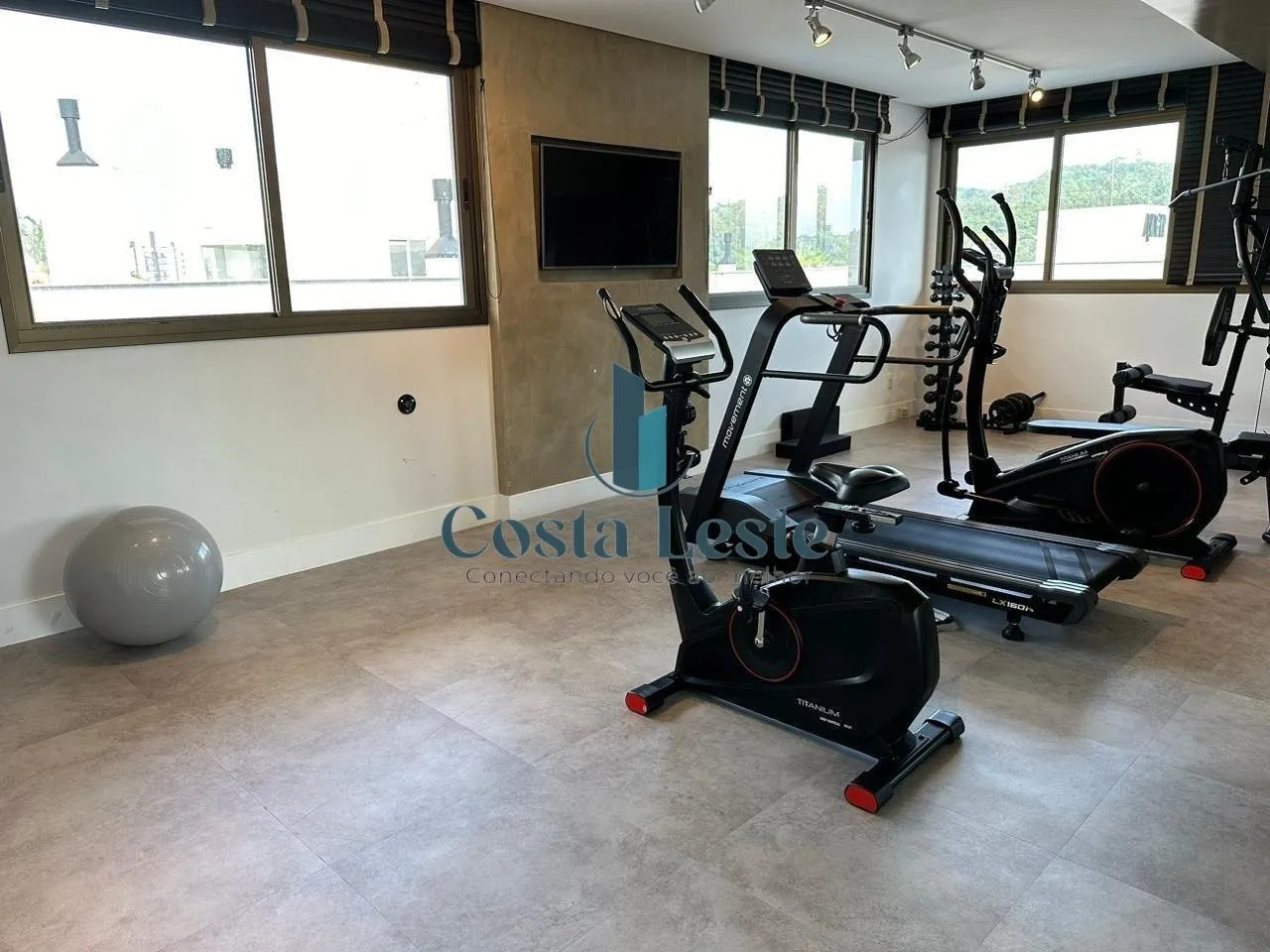 1 quarto e janelas do piso ao teto: apartamento de 60 m² — photo 27