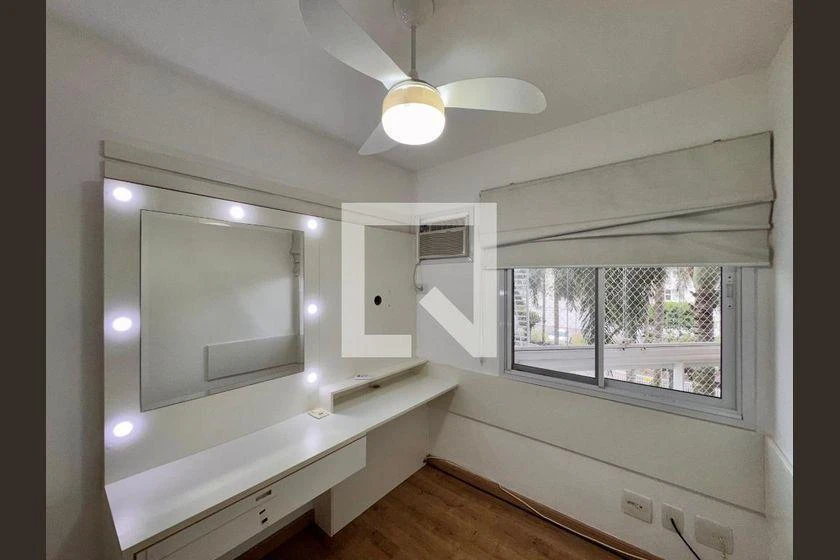 2-bedroom 87 m² apartment with parking and enclosed balcony — photo 20