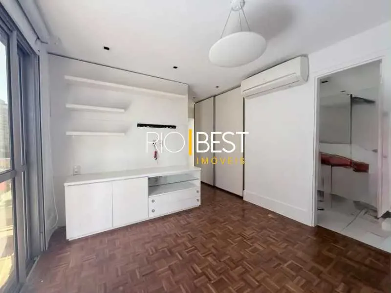 Unfurnished apartment with 4 bedrooms and 5 bathrooms — photo 2