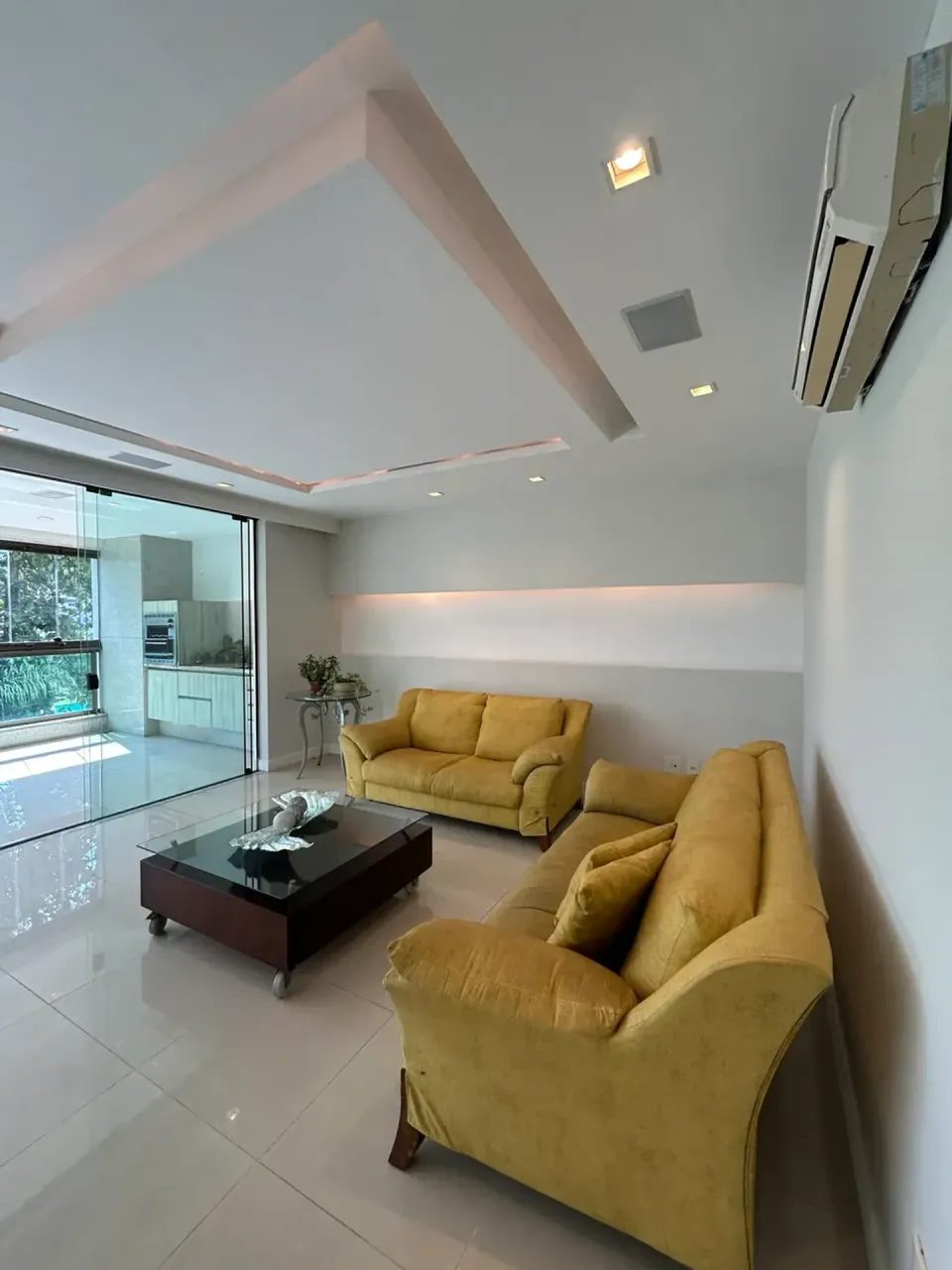Apartamento de 233 m² com 4 quartos e cozinha americana — photo 13